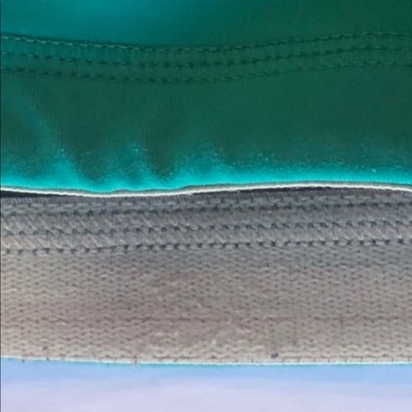 Lululemon sport bra - Picture 5 of 5